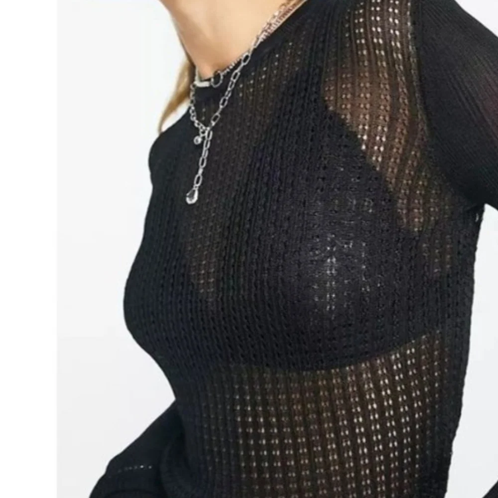 Free People H20 Black Mesh Crew Neck Pullover Medium
